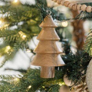 NWT 2 Wooden Tree Ornaments 5”